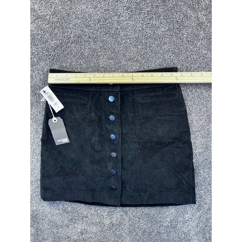 Wilfred Free Skirt Women's Size 4 Karmen Corduroy Button Front‎ Mini Black NWT